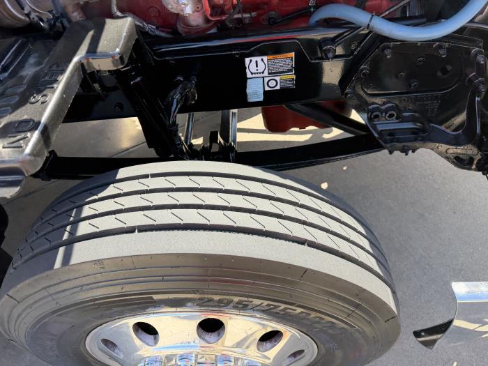 2020 Peterbilt 579-19