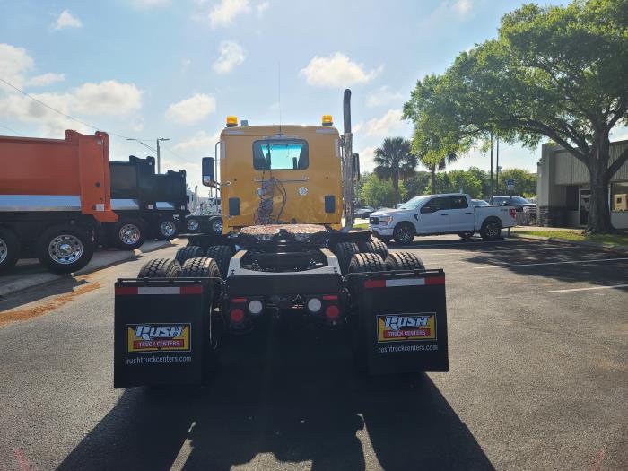 2020 Peterbilt 567-5