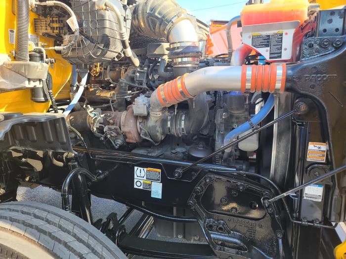 2020 Peterbilt 567-11