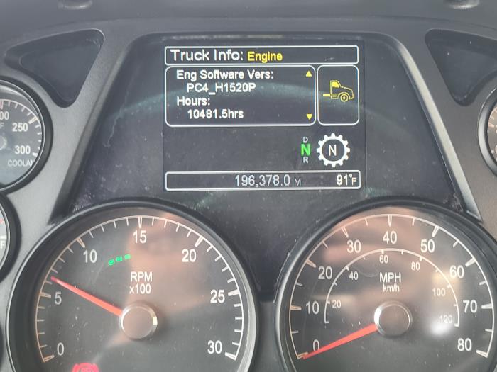 2020 Peterbilt 579-17