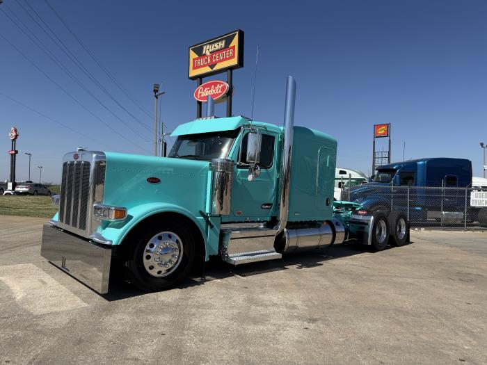 2027 Peterbilt 589-1
