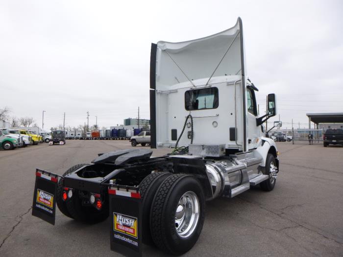 2020 Peterbilt 579-4