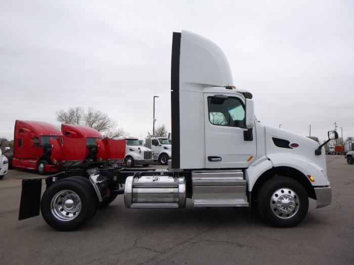 2020 Peterbilt 579-5