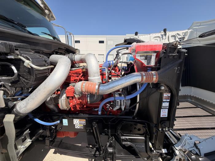 2027 Peterbilt 589-15