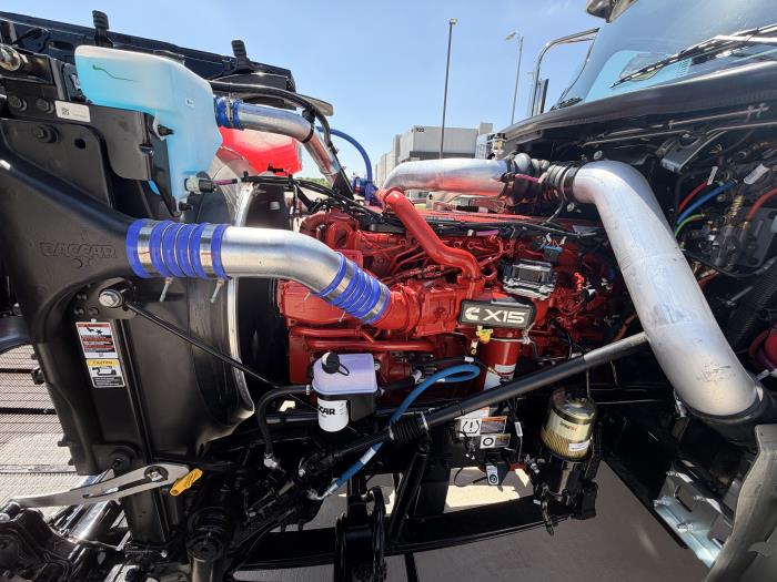 2027 Peterbilt 589-16