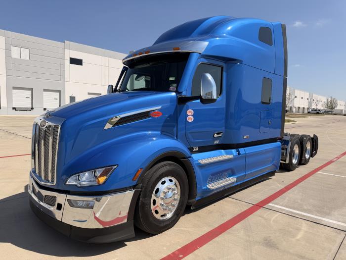 2026 Peterbilt 579-2