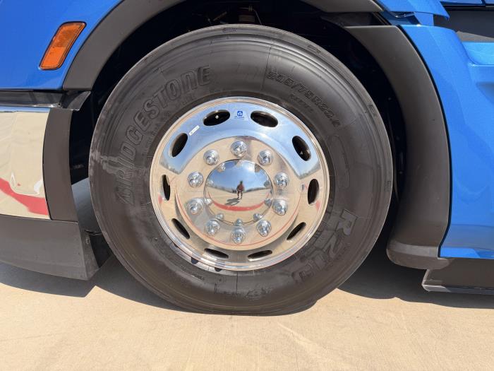 2026 Peterbilt 579-10