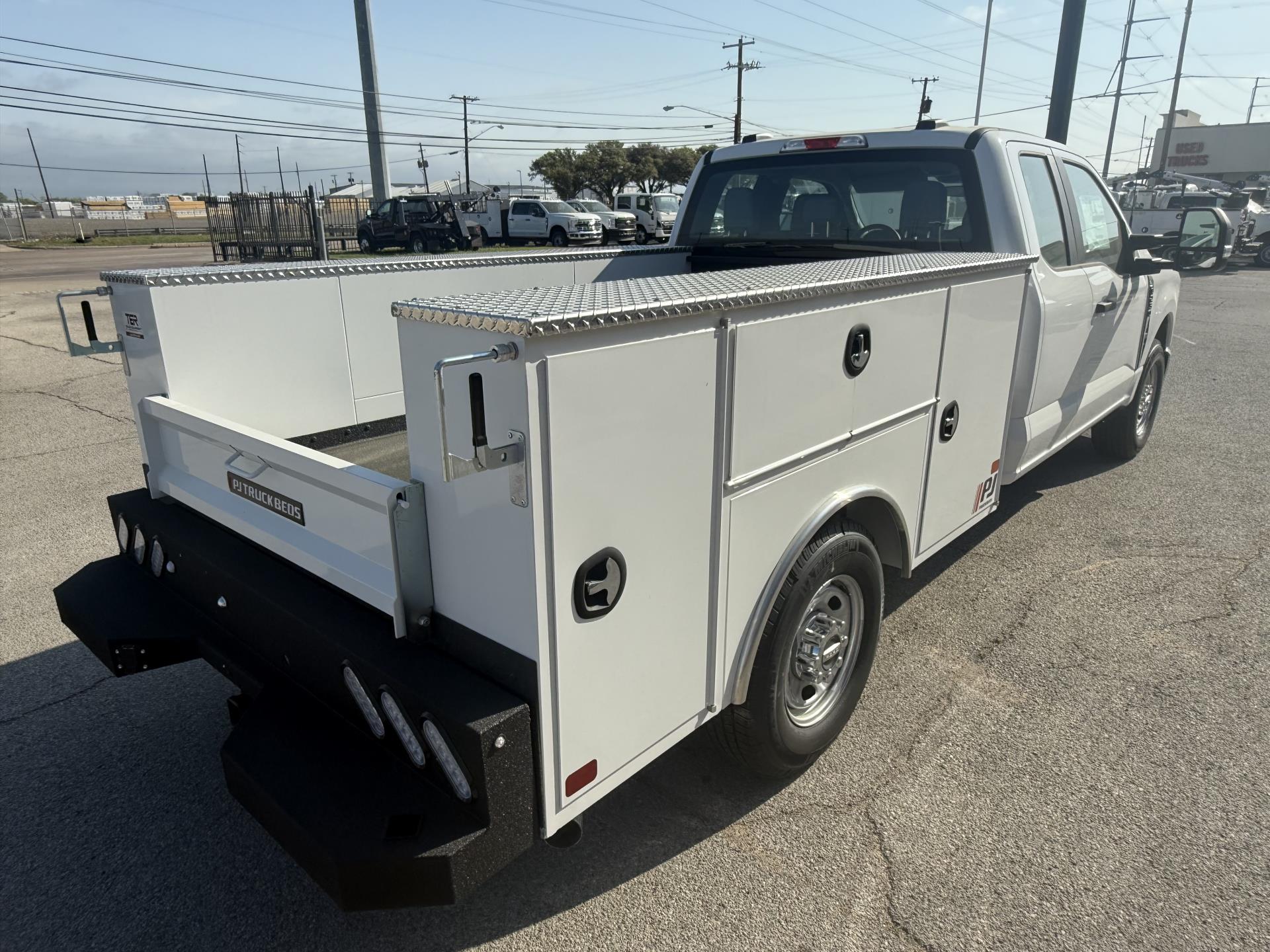 New 2026 Ford F-250 - photo 6