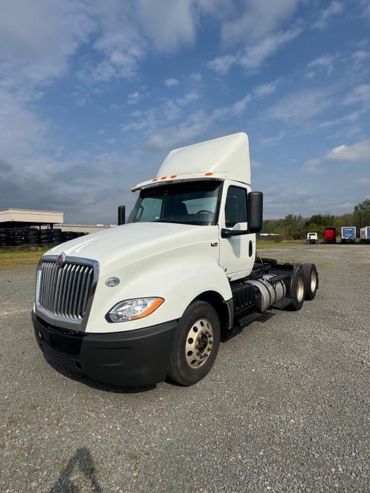 2021 International LT625-0