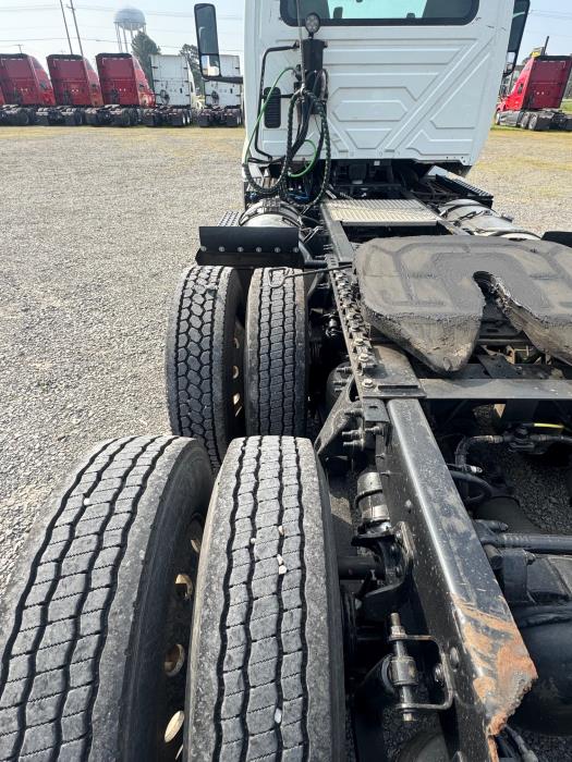 2021 International LT625-6