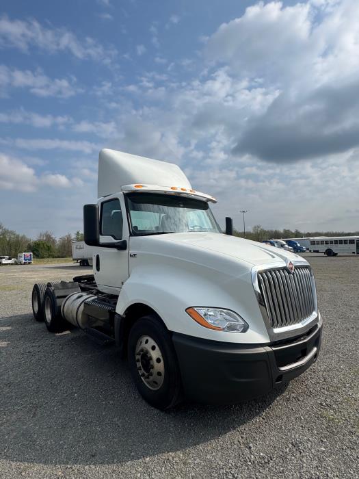 2021 International LT625-1