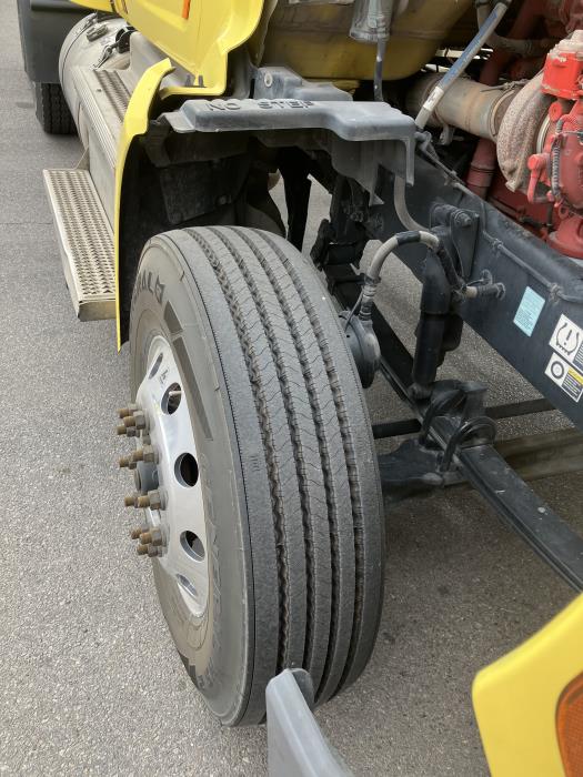 2021 Peterbilt 579-9