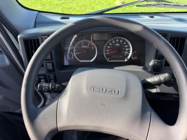 2022 Isuzu NPR-XD-11