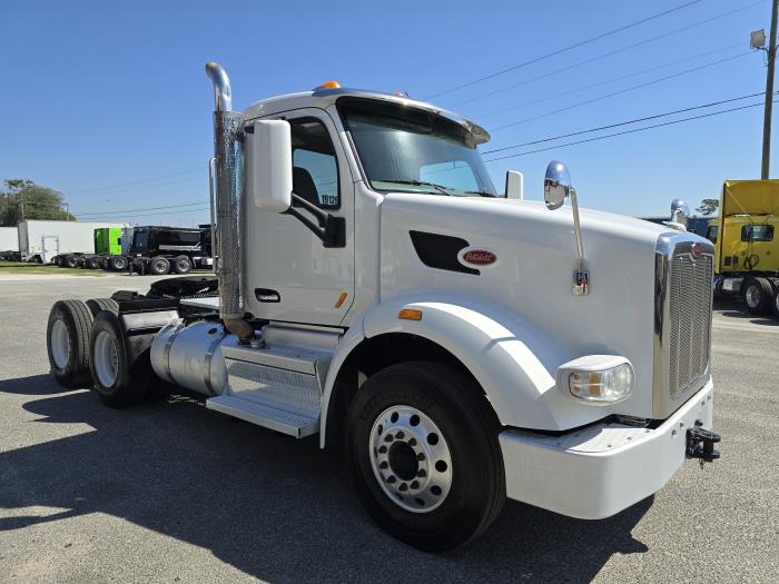 2020 Peterbilt 567-4