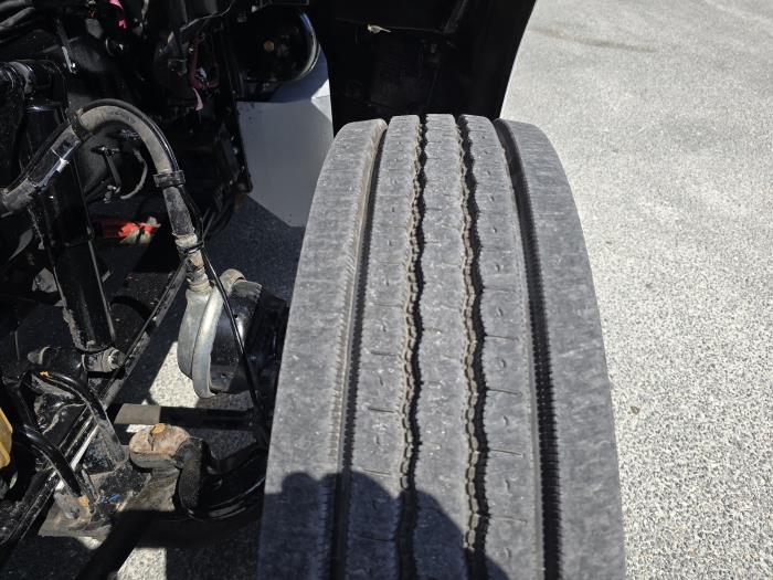 2020 Peterbilt 567-14