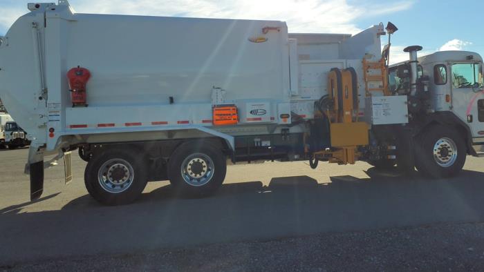 2026 Peterbilt 520-3