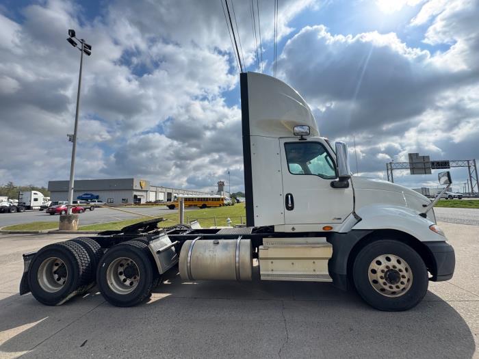 2019 International RH613-2