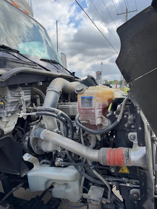 2019 International RH613-7