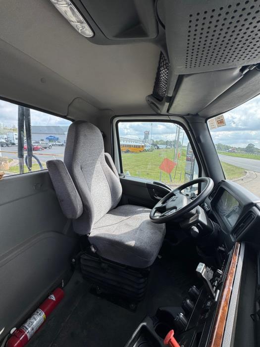 2019 International RH613-15