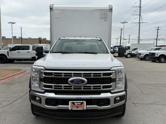 2025 Ford F-550-9