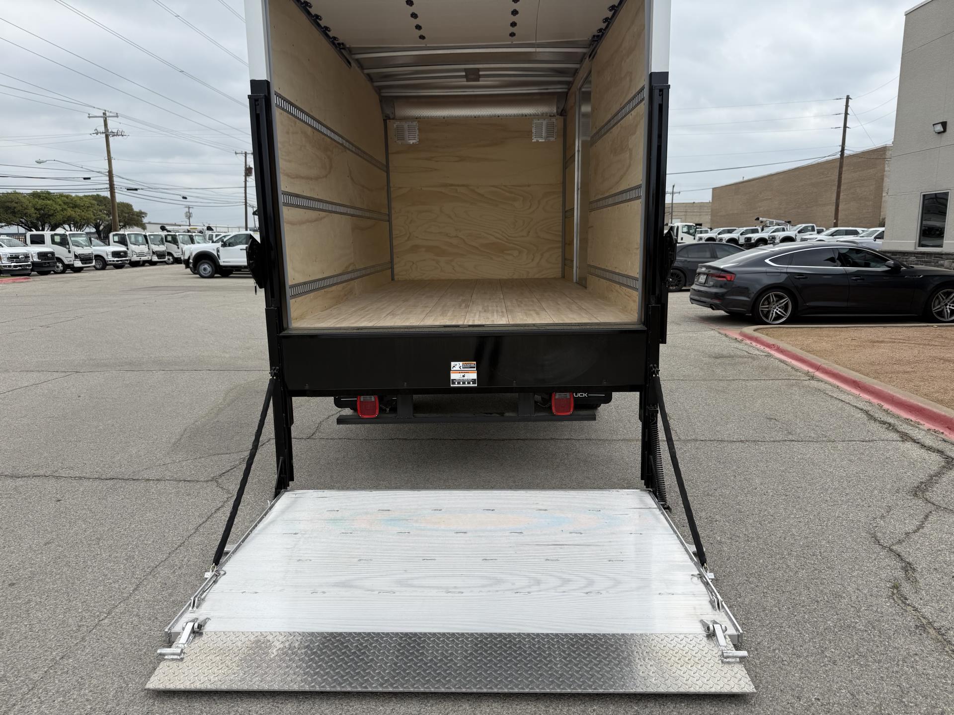 New 2025 Ford F-550 - photo 16