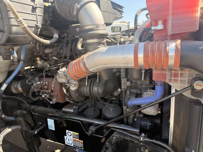 2020 Peterbilt 579-9