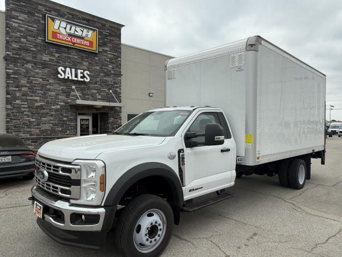 2025 Ford F-550-2