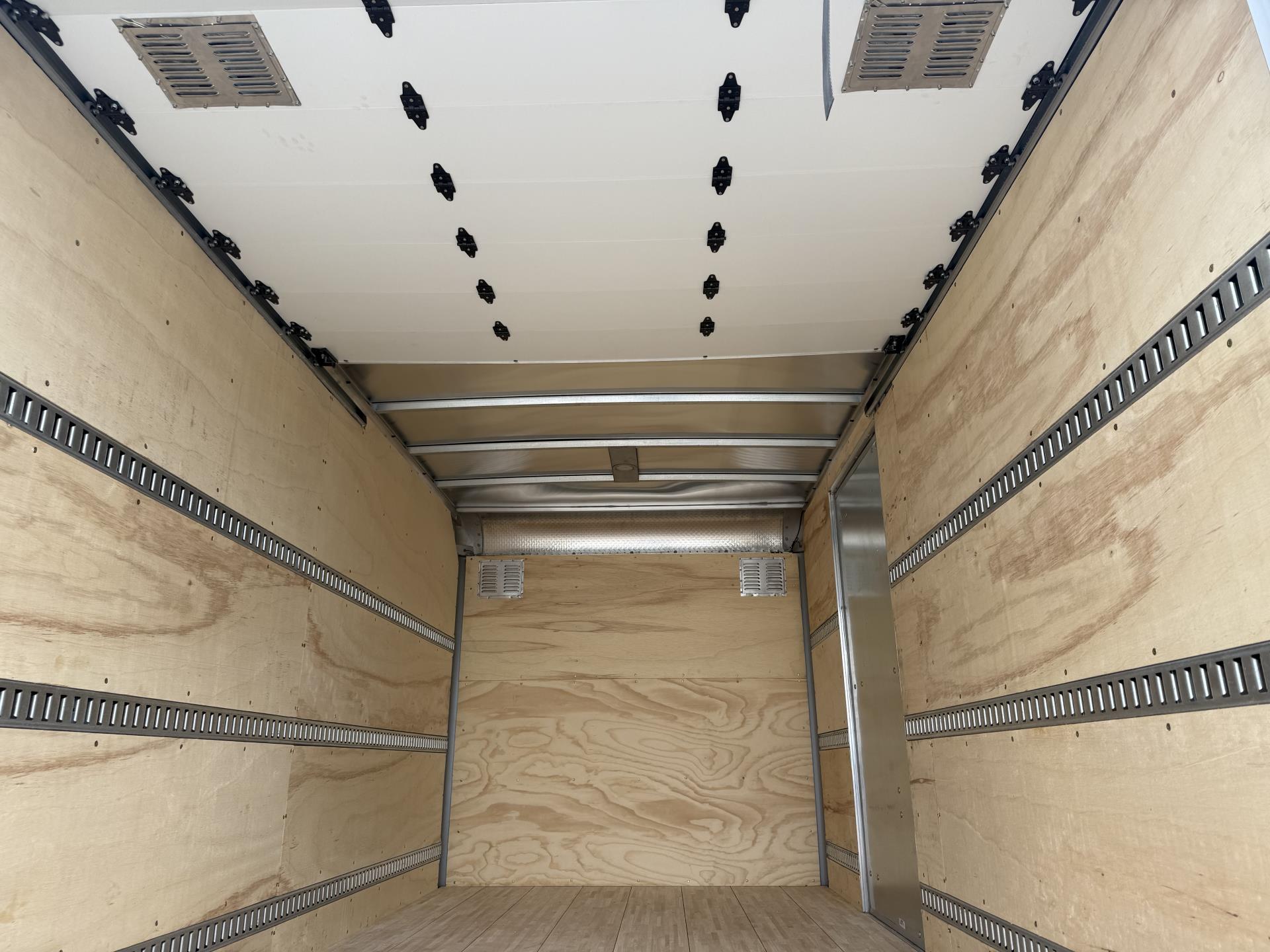 New 2025 Ford F-550 - photo 19