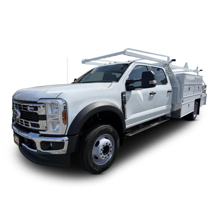 2026 Ford F-550-1