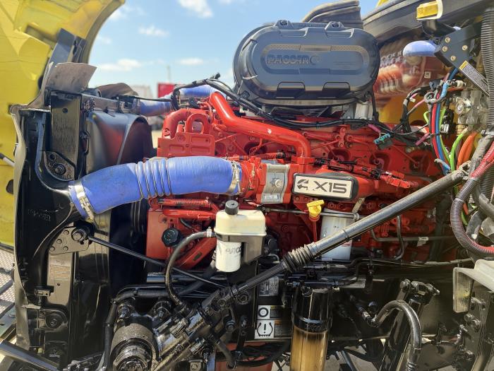 2022 Peterbilt 579-19