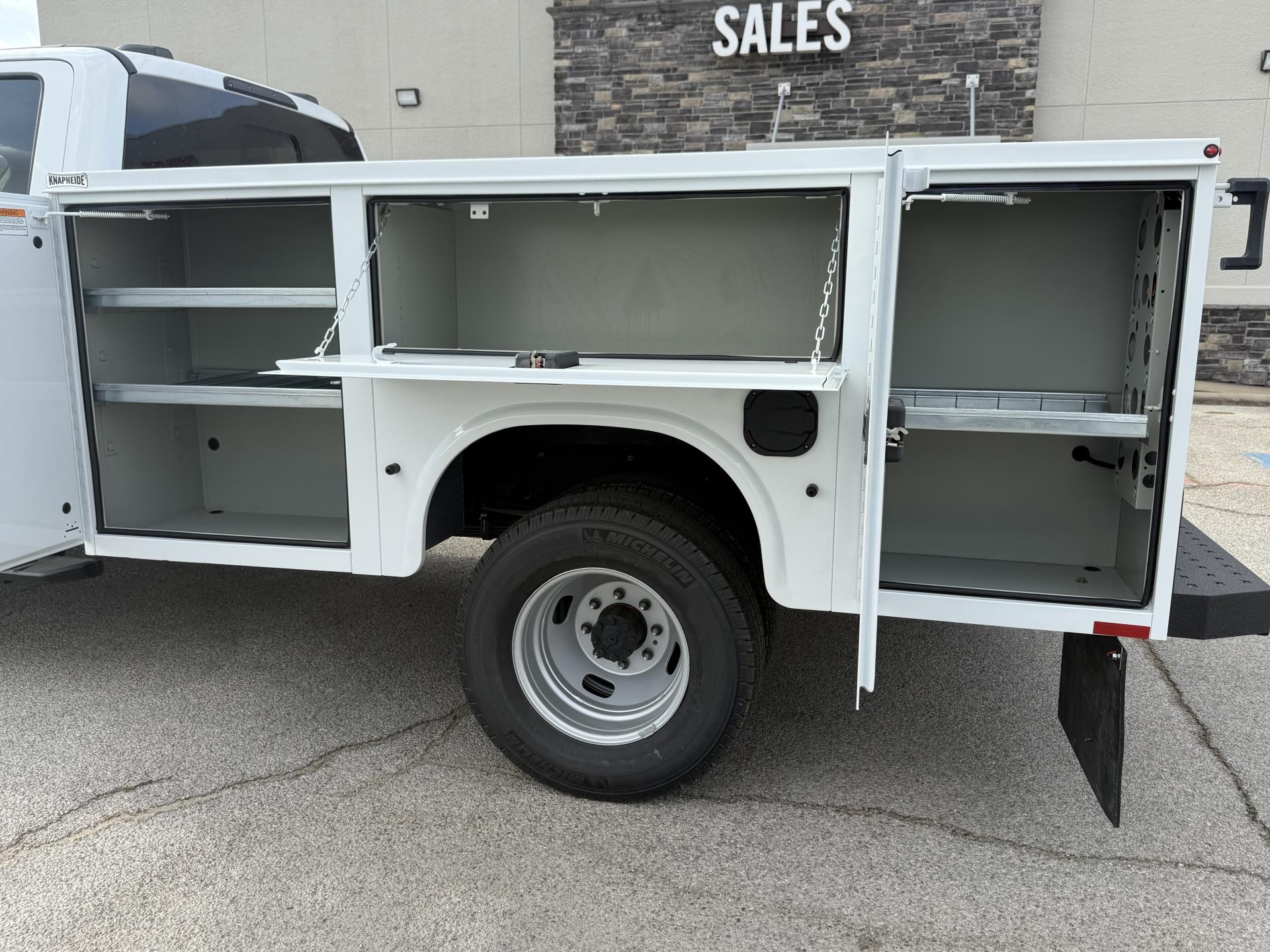 New 2026 Ford F-350 - photo 10