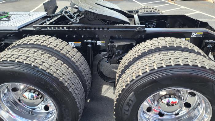 2022 Peterbilt 579-3