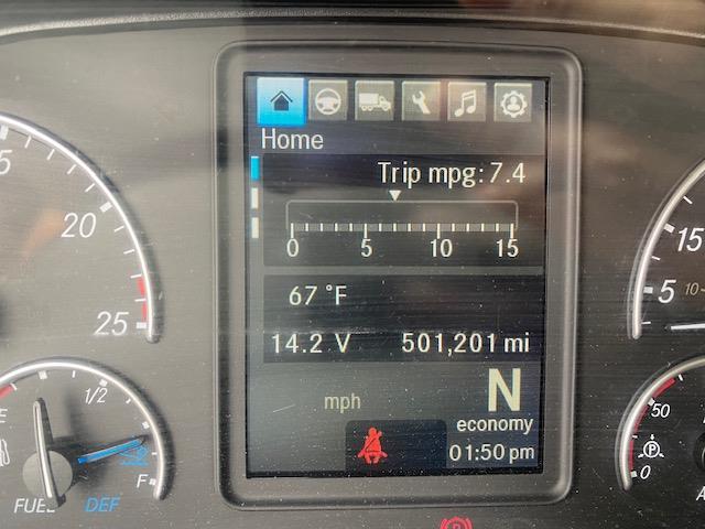 2021 Freightliner Cascadia-7