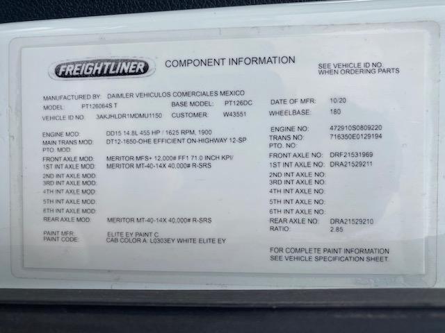 2021 Freightliner Cascadia-9