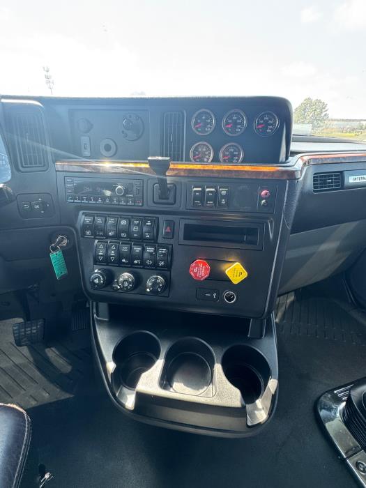 2023 International LoneStar-26