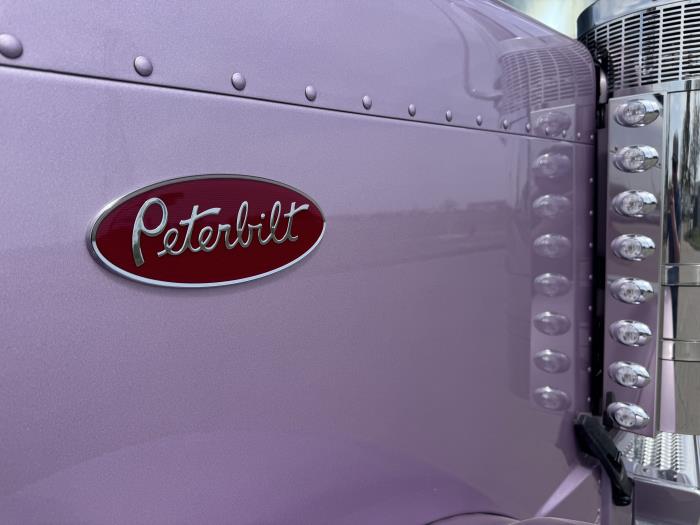 2027 Peterbilt 589-11