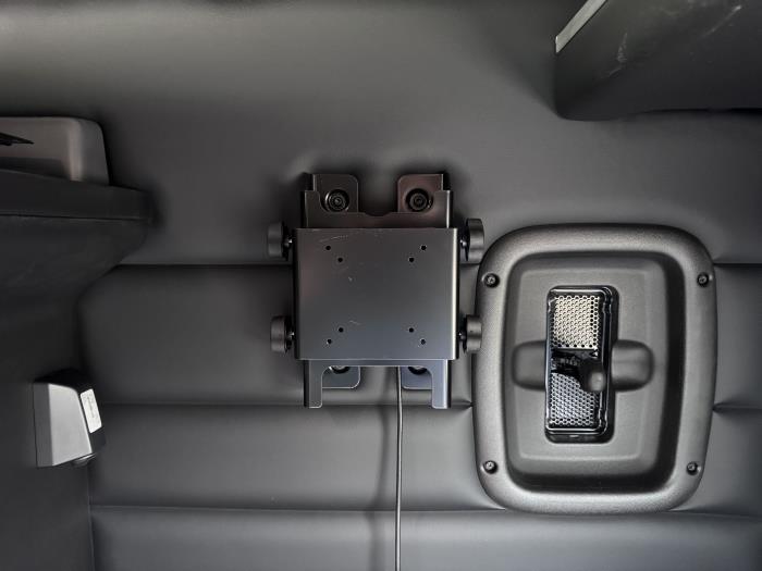 2027 Peterbilt 589-31