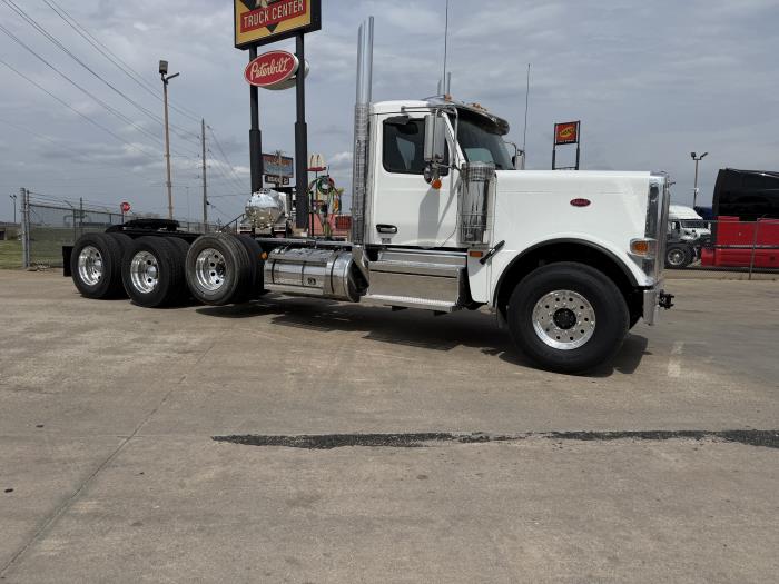 2027 Peterbilt - image 3