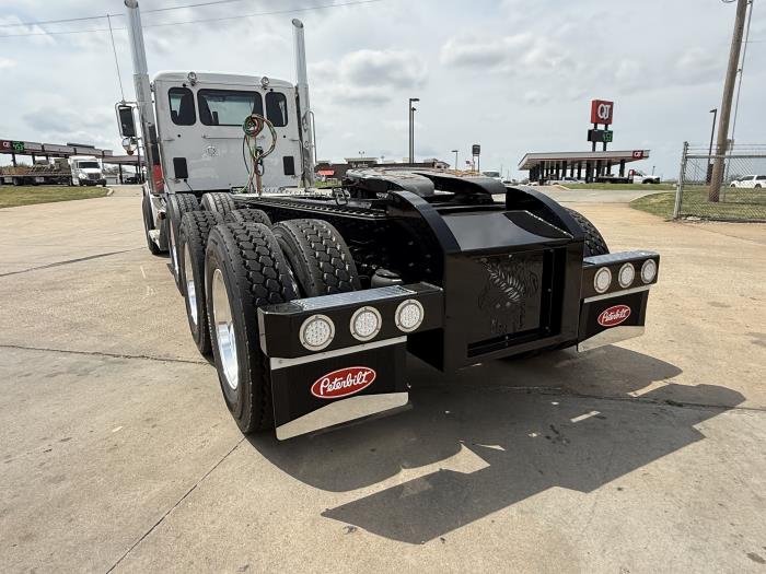 2027 Peterbilt - image 18