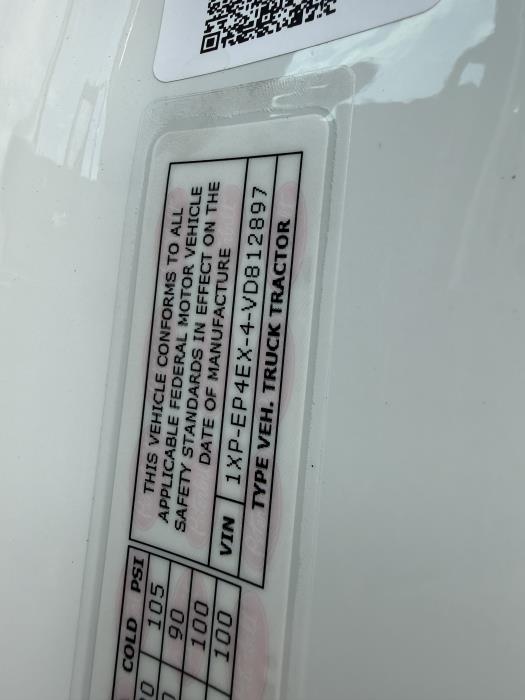 2027 Peterbilt - image 27