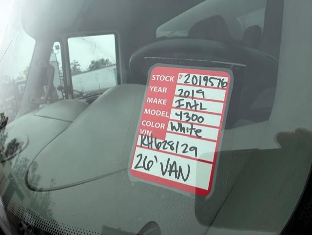 2019 International 4300-14