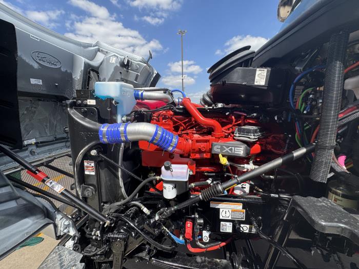 2027 Peterbilt 567 - image 23