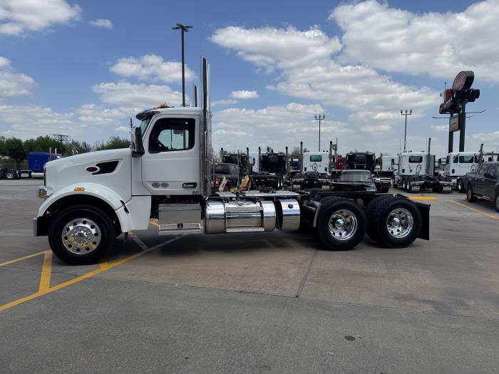 2027 Peterbilt 567-2