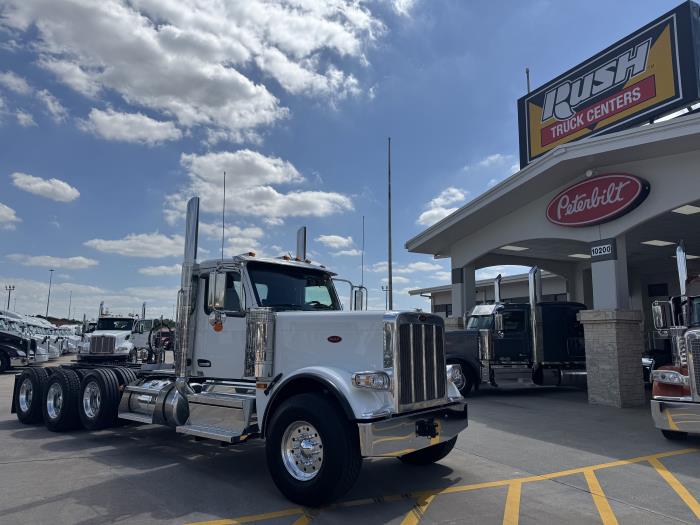 2027 Peterbilt - image 9
