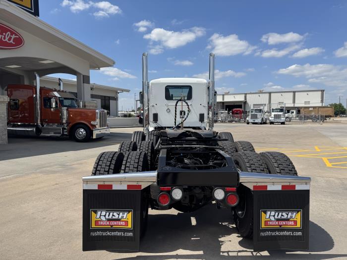 2027 Peterbilt - image 6