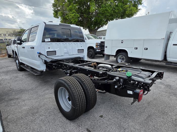 2026 Ford F-350-3