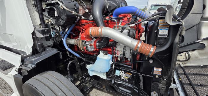 2024 Peterbilt 579-27