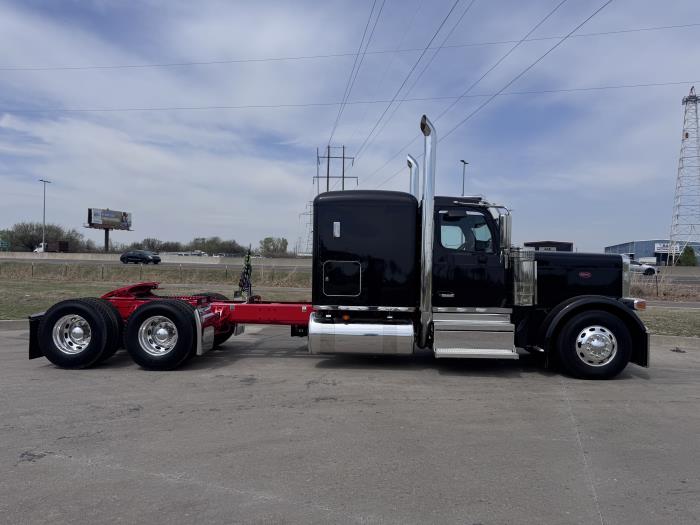 2027 Peterbilt - image 6