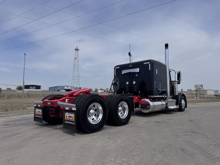 2027 Peterbilt - image 7