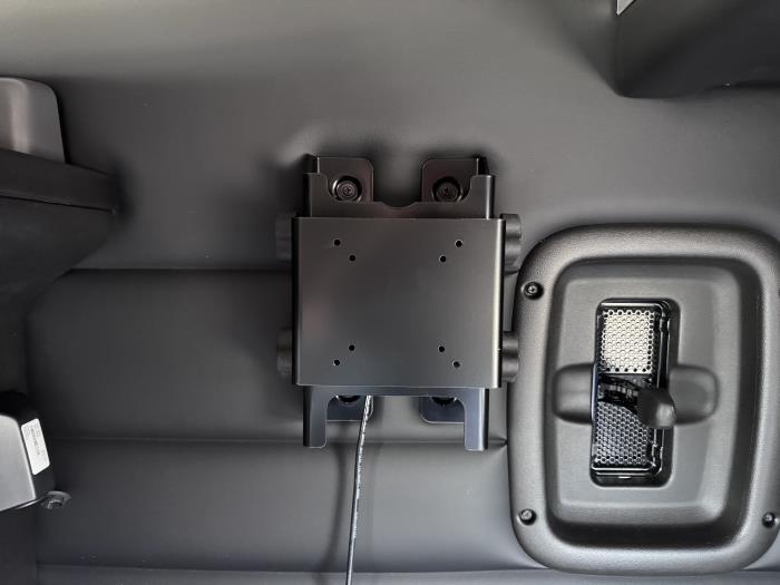 2027 Peterbilt - image 32